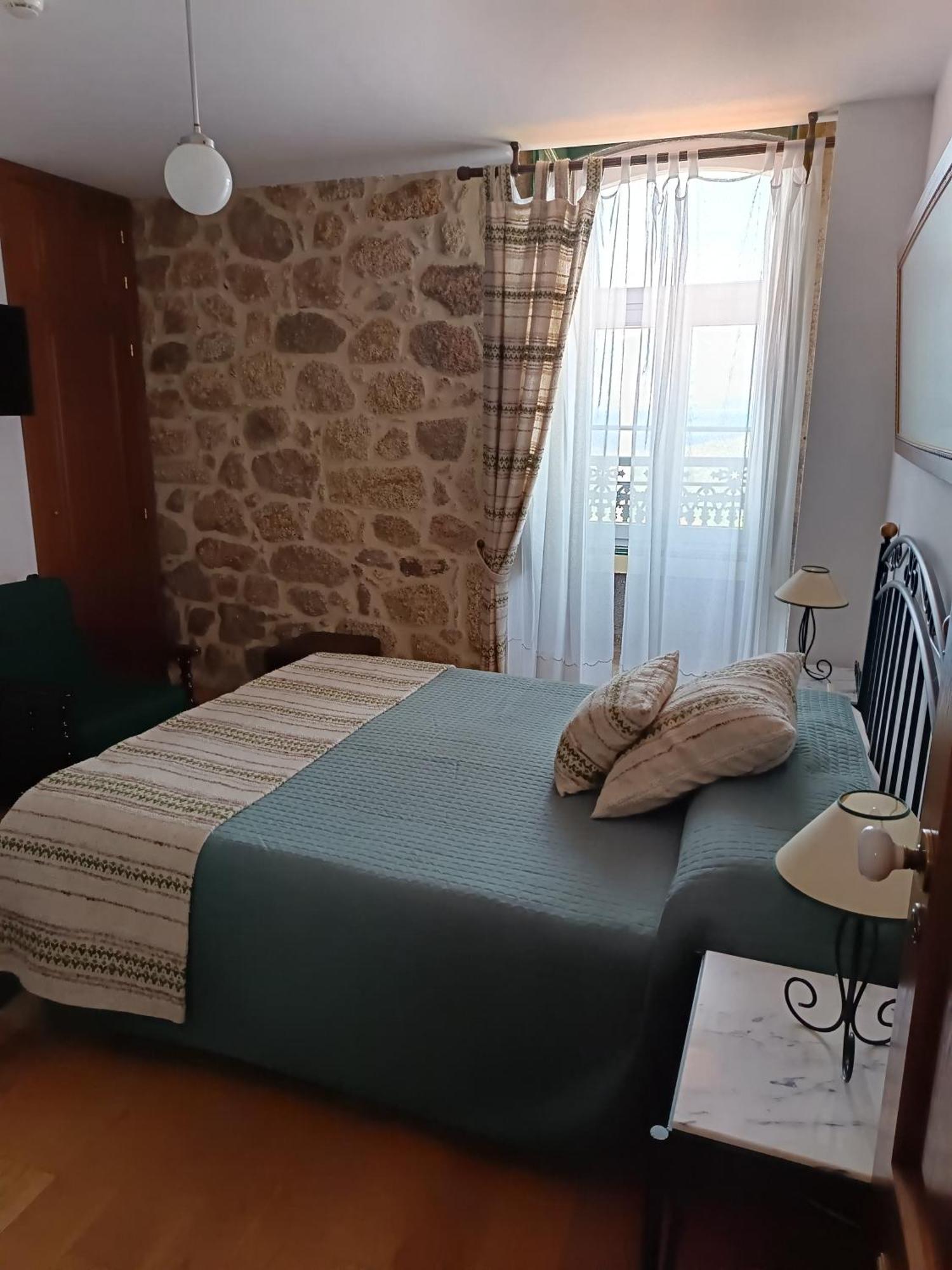 Casa Pires Mateus Guest House Monsanto Eksteriør bilde