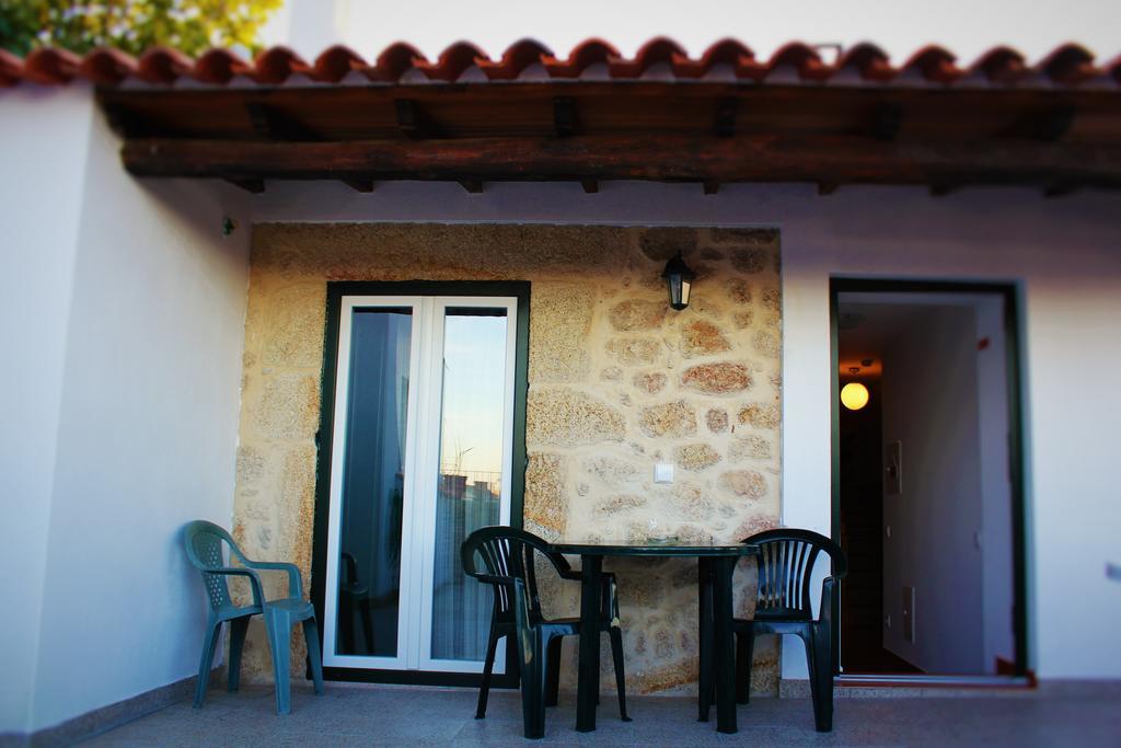 Casa Pires Mateus Guest House Monsanto Eksteriør bilde